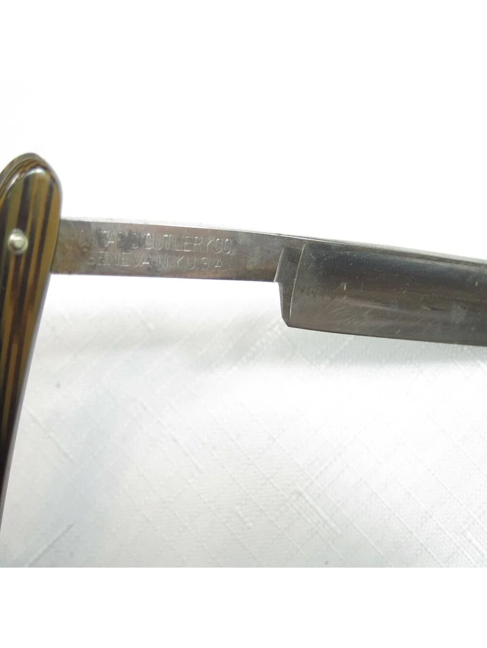 Antique Alwin Straight Razor Ontario Cutlery Co. Geneva NY with Pony Coffin Box